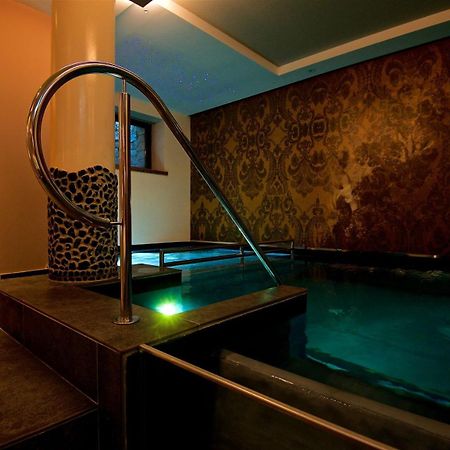 Albergo Caffe Centrale ميزوكورونا المظهر الخارجي الصورة